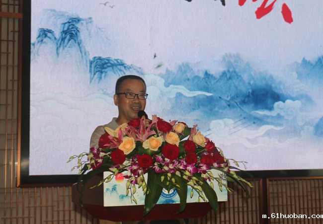 熊平凡.jpg 熊平凡.jpg